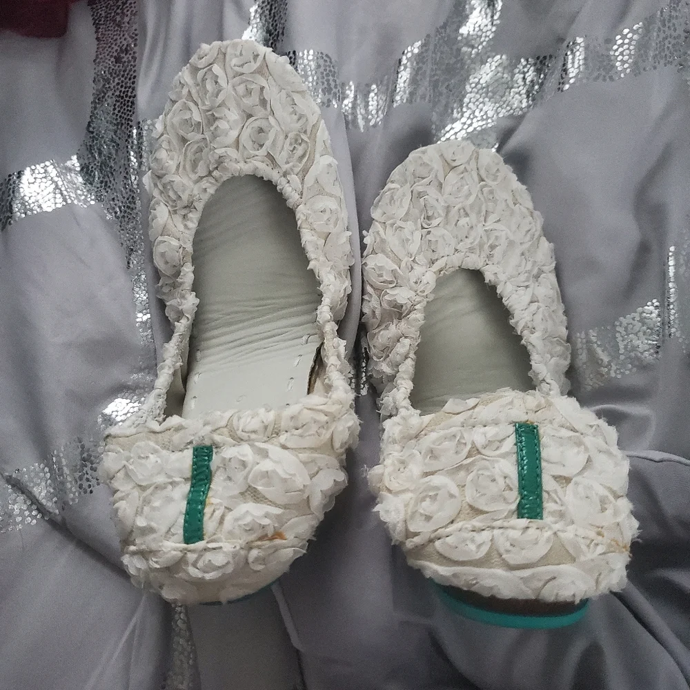 Tieks White Rose Garden Ballet Flat Shoes 9 - Picture 4 of 16